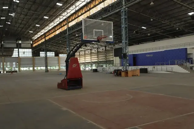 DGS basketball courts