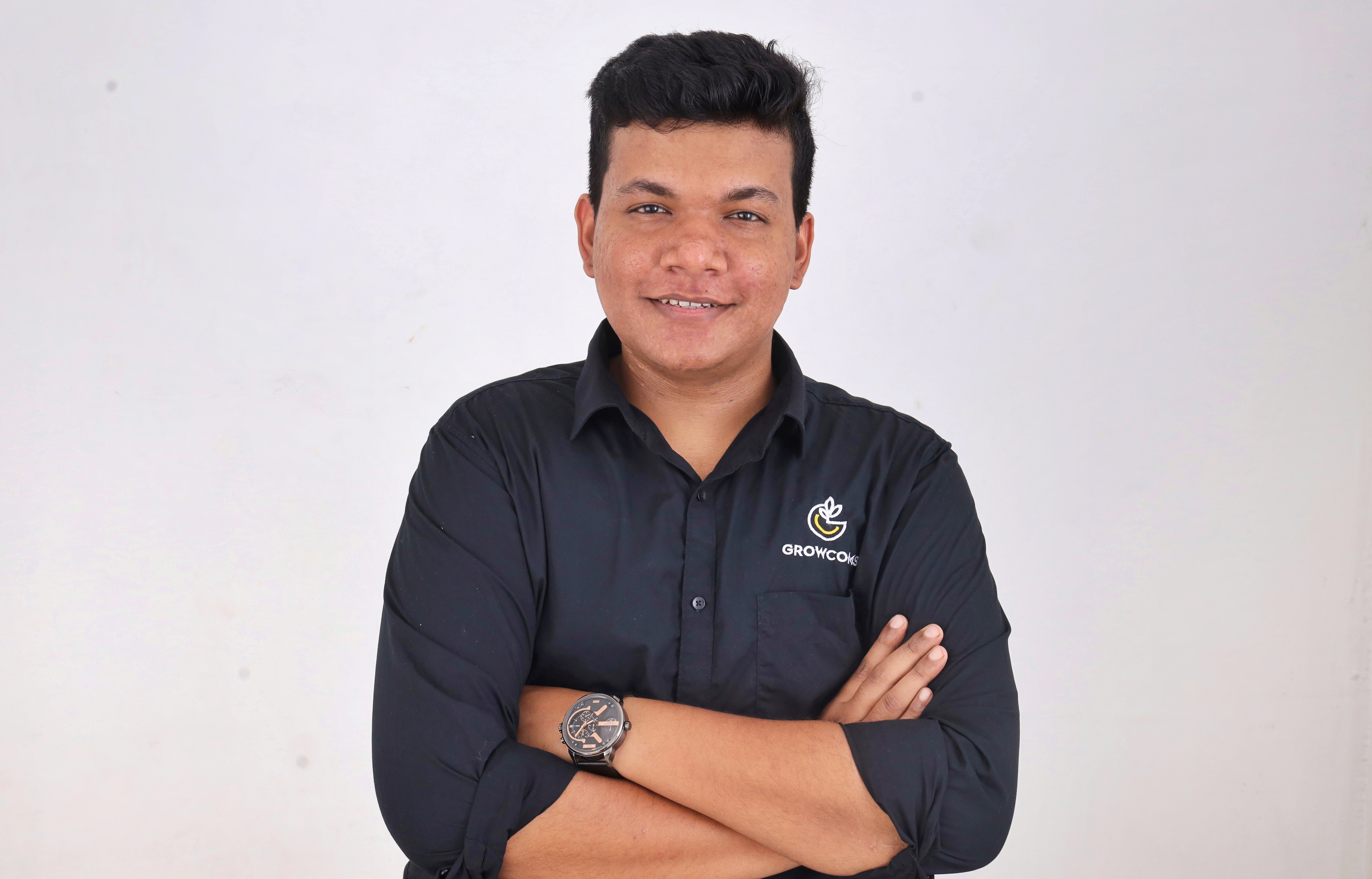 Joel M Tharakan